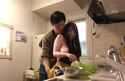 Nghi ngờ vợ địt trộm, ông chồng lén lắp camera và chứng kiến tất cả