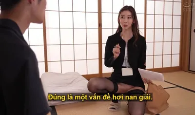 Một nữ nhân viên bđs xuất sắc với bí quyết không mặc đồ lót đi gặp khách hàng